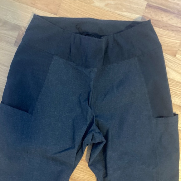 W's Kuhl Hiking Pants - Picture 2 of 4